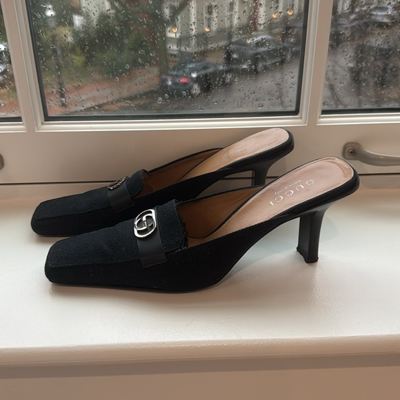 Gucci Black Heeled Mules with silver Interlocking GG Logo - Size 8B - Picture 5 of 6